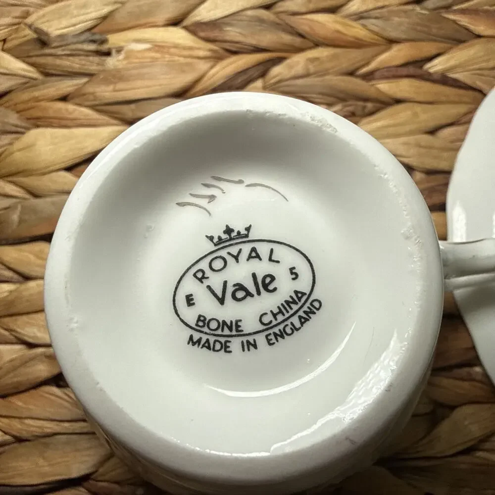 Royal Vale Bone China Teacup Saucer Pink Roses Gold England Floral Vintage
